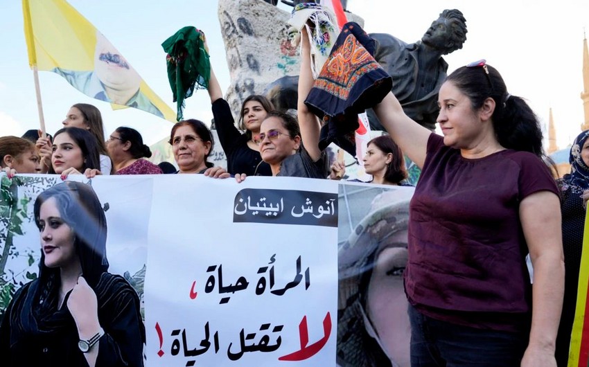 CNN: Задержанные в ходе протестов в Иране девушки подвергаются насилию