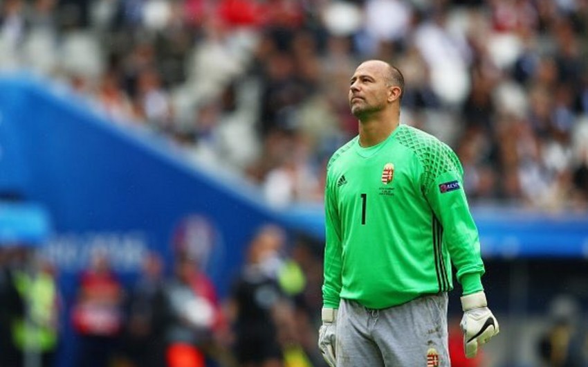 Hungary's goalkeeper retires from international football
