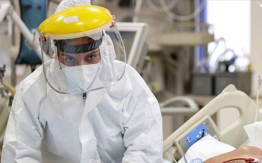 В Испании выявили более 120 случаев заражения новым вариантом коронавируса