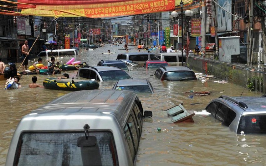 В Китае около 200 тысяч человек были эвакуированы из-за наводнений, трое погибли
