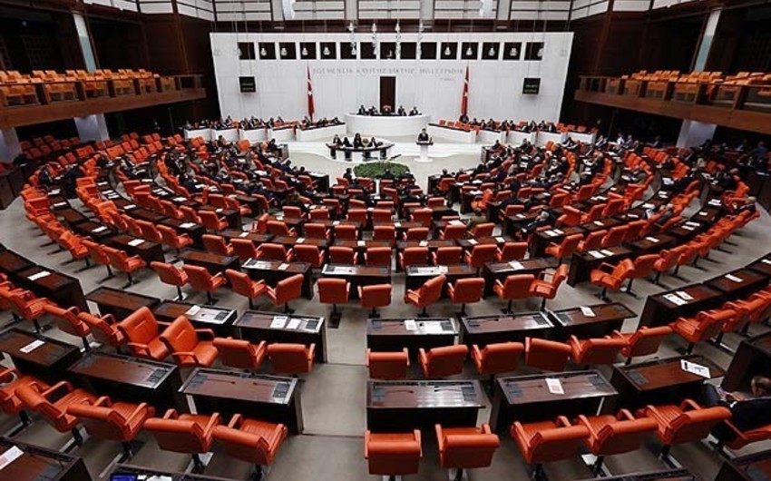 ​Türkiyə parlamenti rəhbərliyinin tərkibi təsdiqlənib