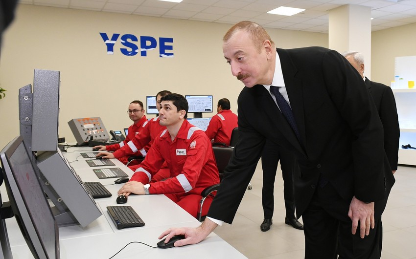 Ильхам Алиев принял участие в открытии в Сумгайыте завода по производству полиэтилена высокой плотности SOCAR Polymer