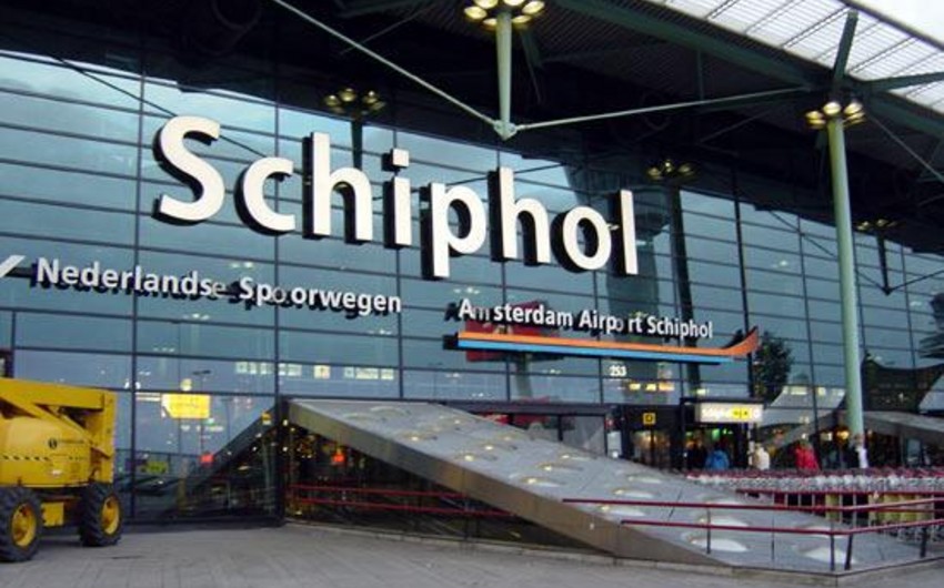 Hollandiyanın əsas aeroportunda mümkün terror hücumu səbəbilə təhlükəsizlik tədbirləri gücləndirilib