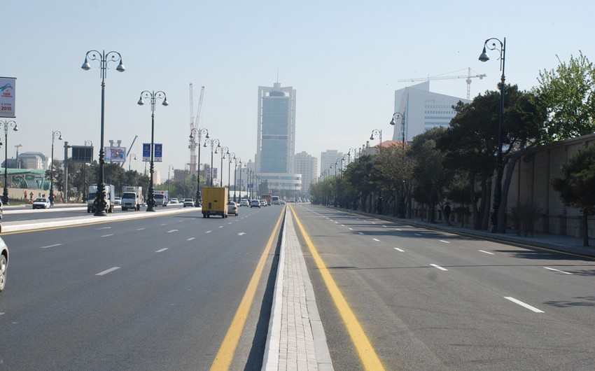 В Баку предлагают снизить предел скорости на дорогах
