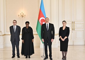 Ilham Aliyev accepts credentials of incoming ambassador of South African Republic