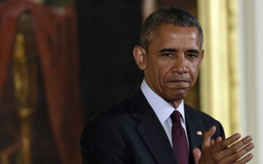 Barak Obama milli kəşfiyyat proqramı qanununu imzalayıb