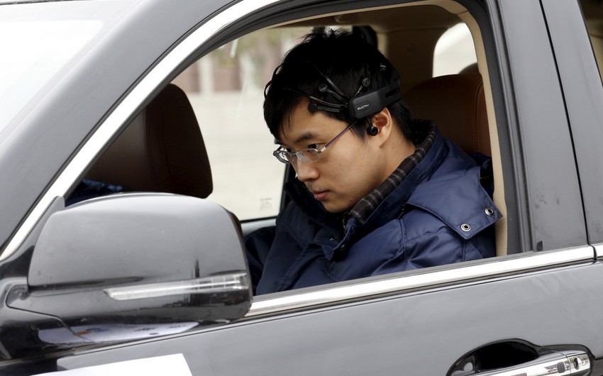 Китайские ученые изобрели автомобиль, управляемый силой мысли