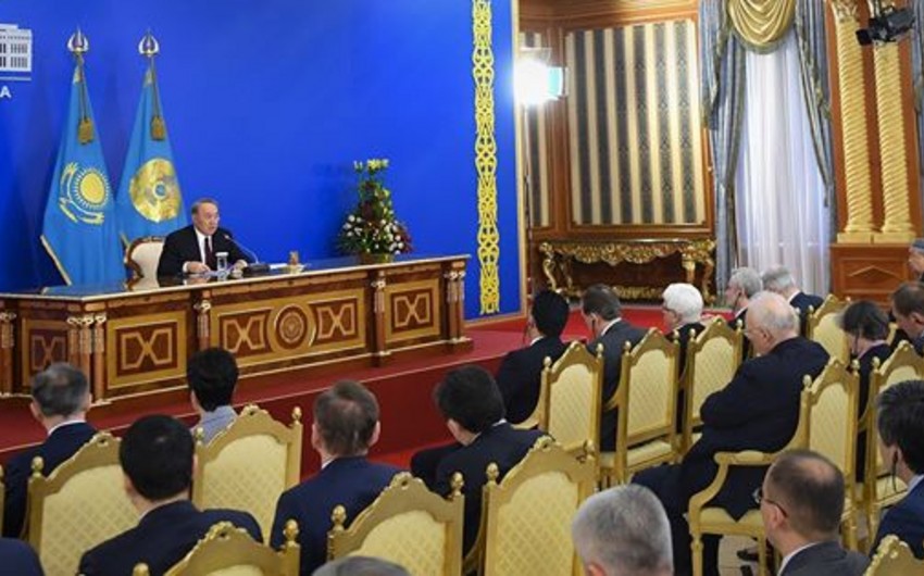 Нурсултан Назарбаев провел традиционную встречу с главами дипмиссий, аккредитованных в Астане