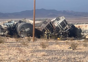 No injuries after freight train derails in California desert