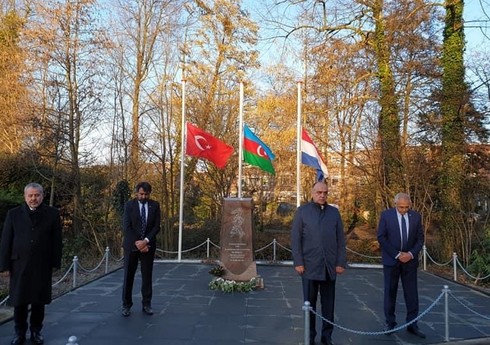 В Гааге установили памятник жертвам Ходжалы