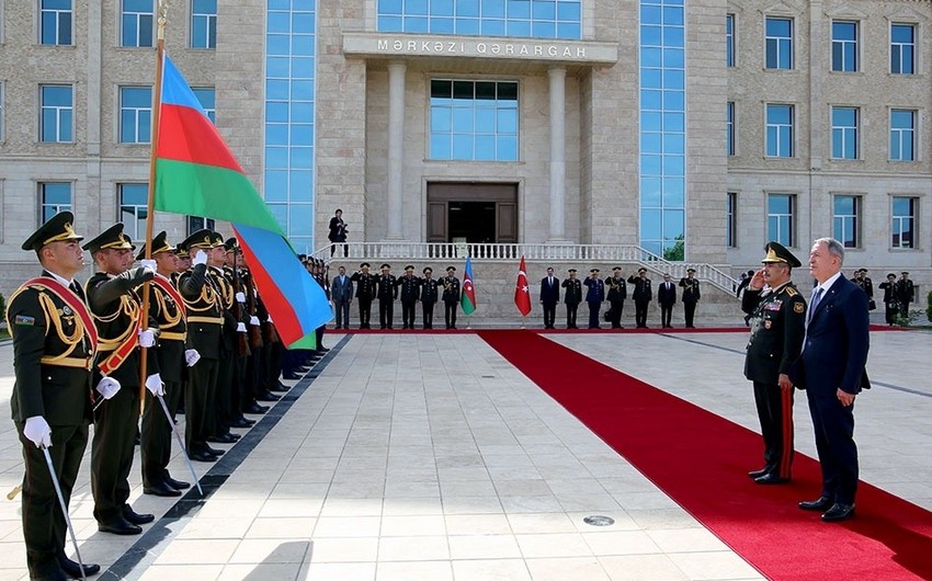 В Нахчыване состоялась встреча министров обороны Азербайджана и Турции - ВИДЕО