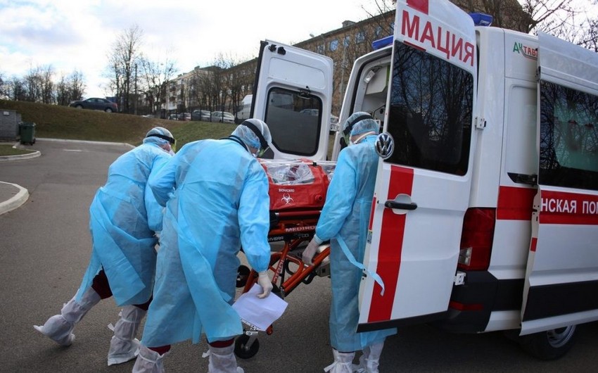 Russia reports 796 COVID deaths in one day