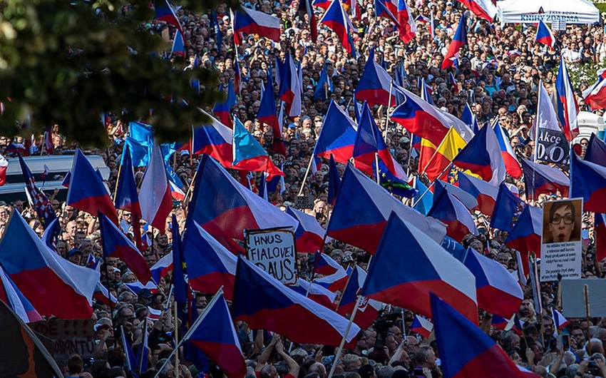 В Праге и Братиславе прошли митинги в связи с ростом цен 