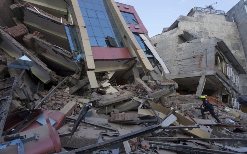 Death toll in Nepal quake reaches 65
