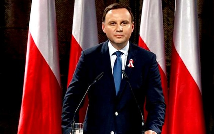 ​Anjey Duda rəsmi olaraq Polşa prezidenti seçilib
