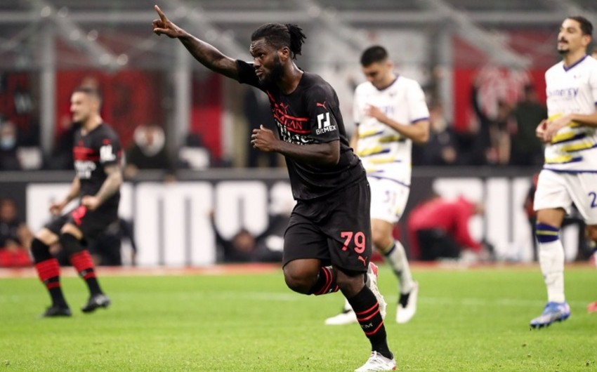 Серия А: Милан обыграл Верону, уступая в счете 0:2