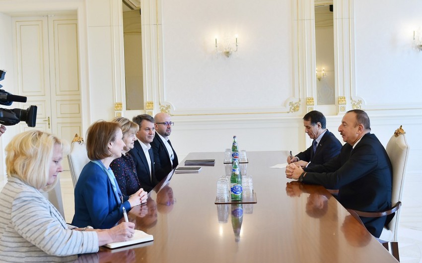 Президент Ильхам Алиев принял делегацию во главе с торговым посланником премьер-министра Великобритании по Азербайджану - ОБНОВЛЕНО