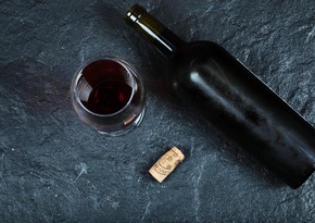 Азербайджан начал экспортировать вино в еще одну страну