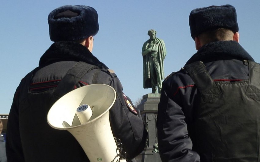 Moskvada keçirilmiş icazəsiz aksiyanın 800-dən çox iştirakçısı saxlanılıb