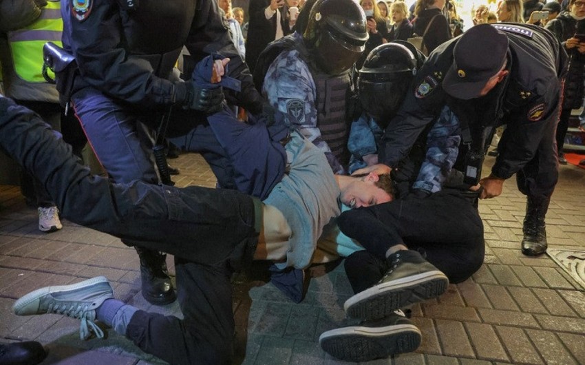 Military summons issued to people arrested during protests in Russia