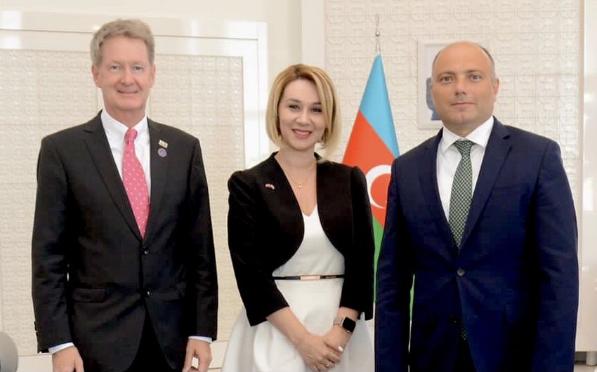 British Ambassador meets with Azerbaijan's Minister of Culture