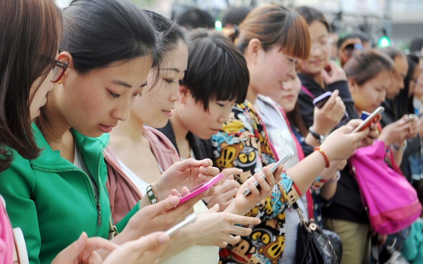 Число интернет-пользователей в Китае превысило 989 млн
