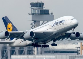 Lufthansa временно приостанавливает полеты в Киев