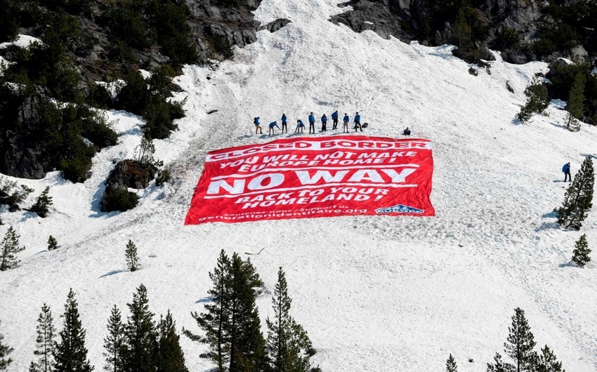 Экоактивисты перекрыли ключевую трассу через перевал в Альпах между Австрией и Италией