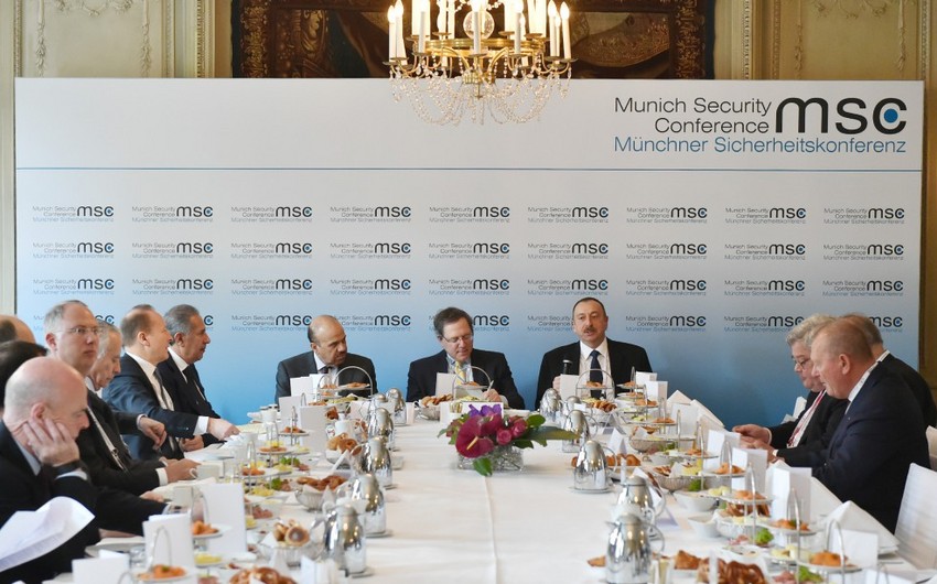 Президент Азербайджана принял участие в работе круглого стола в рамках Мюнхенской конференции по безопасности