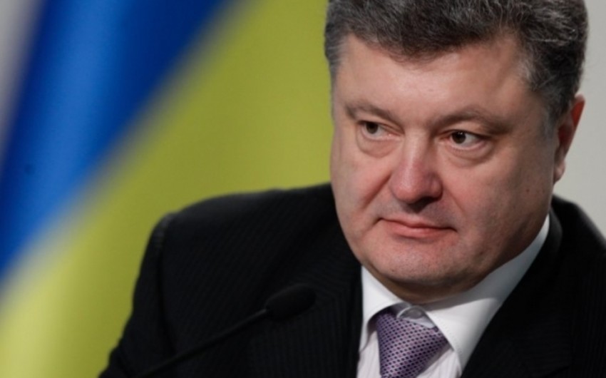 Ukrayna prezidenti baş prokuror və baş naziri istefa verməyə çağırıb