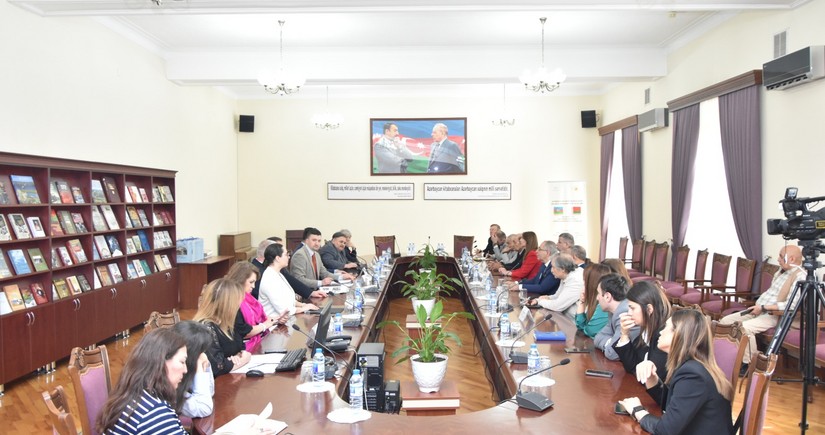Проведен круглый стол с участием деятелей культуры Азербайджана и Беларуси