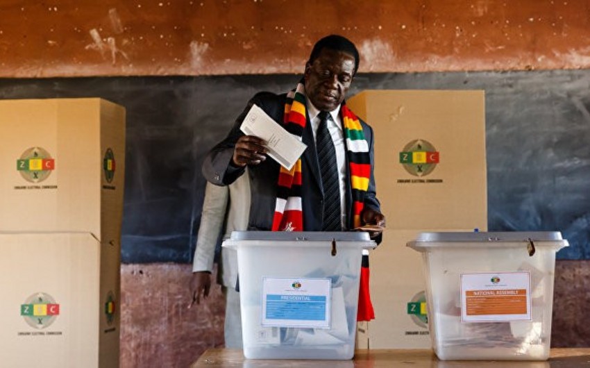 Zimbabvenin hazırkı lideri prezident seçkilərində qalib olub