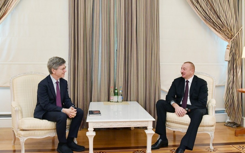Президент Ильхам Алиев принял спецсоветника генсека ООН по Целям устойчивого развития