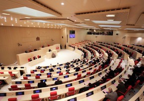 Gürcüstan parlamentinin azərbaycanlı deputatlarının sayı artıb
