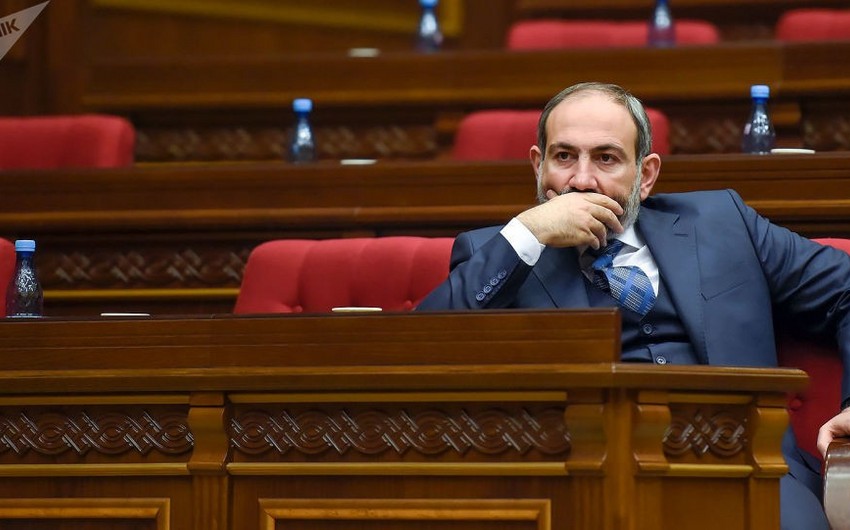 Ermənistanın Baş naziri deputatlara az danışmağı tapşırıb