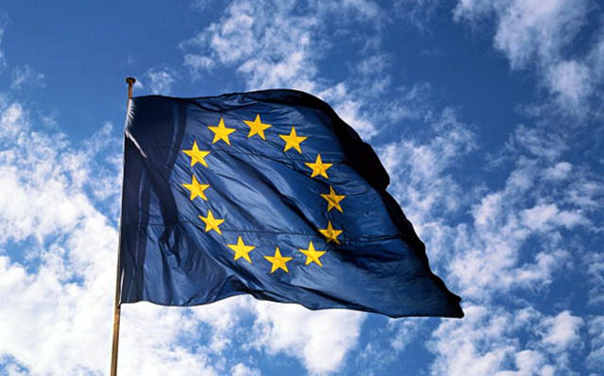 Евросоюз продлил санкции против троих ливийских чиновников
