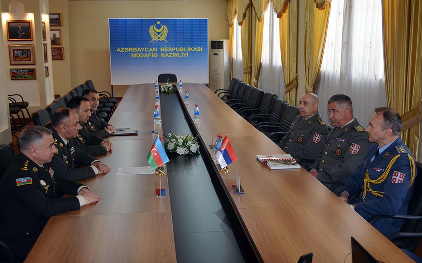 Эксперты по военно-гражданскому сотрудничеству Азербайджана и Сербии провели встречу