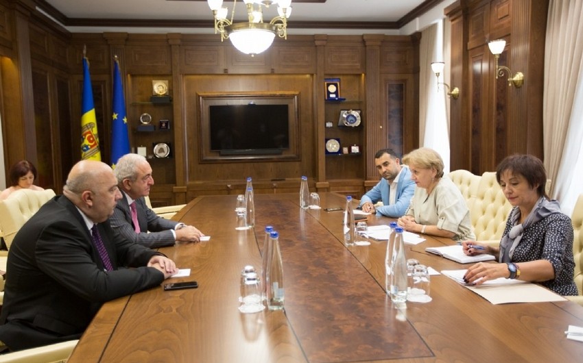 QDİƏT PA-nın baş katibi Moldovanın parlament sədri ilə görüşüb
