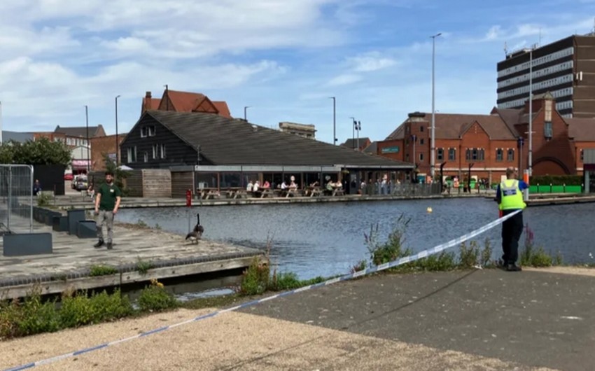 Major incident declared in UK after canal cyanide spill