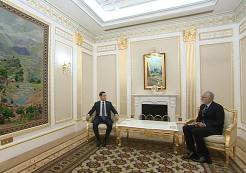 Президент Туркменистана встретился с руководителями турецких компаний