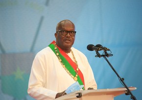 Burkina-Fasonun Prezidenti saxlanılıb