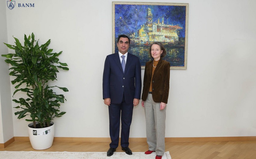 Baku Higher Oil School hosts meeting with Ambassador of Switzerland