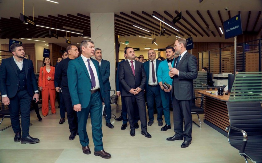 Azerbaijani entrepreneurs view activities of Baku SME House