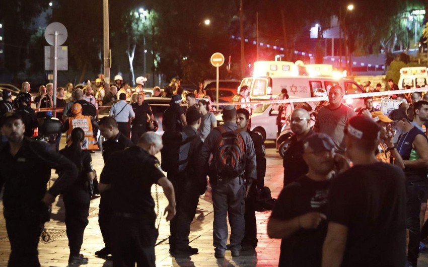 Теракт в Израиле: двое погибли, 12 ранены