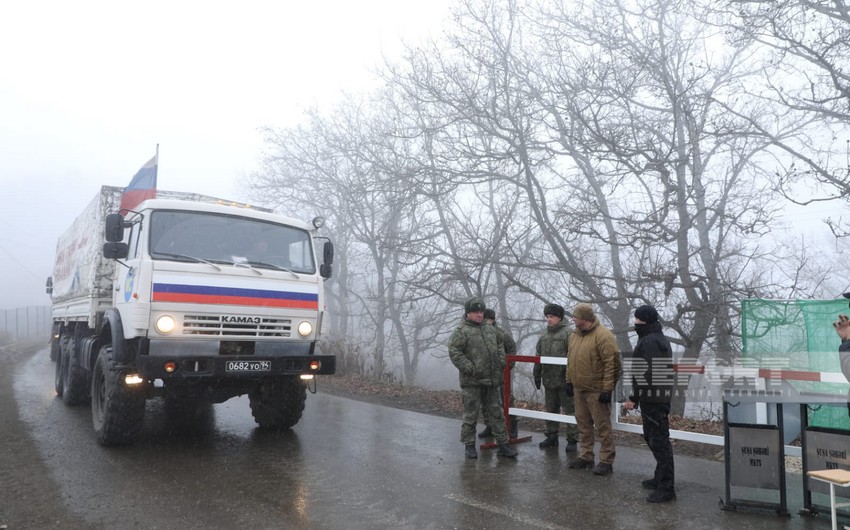 Автомобили снабжения миротворцев в очередной раз беспрепятственно проехали по дороге Ханкенди-Лачын