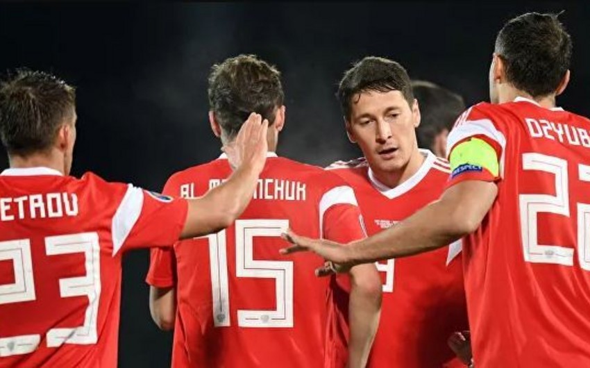 Rusiyalı futbolçular DÇ-2022-də neytral bayraq altında mübarizə aparmalıdırlar
