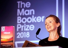 Man Booker ədəbiyyat mükafatının qalibi britaniyalı yazıçı olub