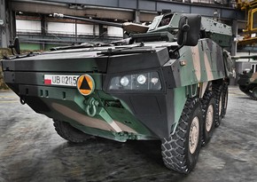 Poland provides Ukraine with 200 more Rosomak armored personnel carriers