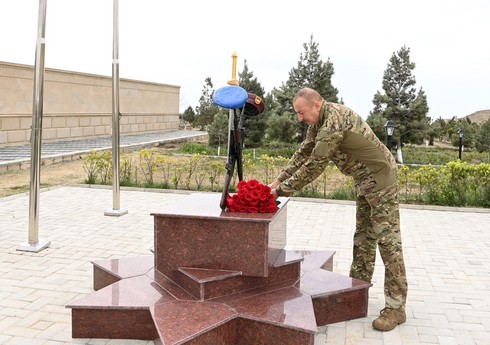 Ильхам Алиев почтил память погибших спецназовцев