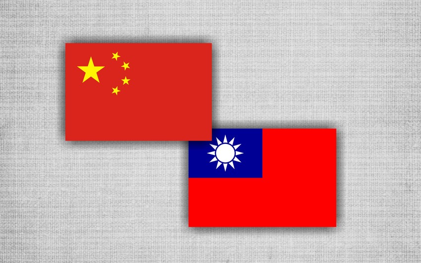 ​Лидеры Китая и Тайваня встретились впервые за шесть лет